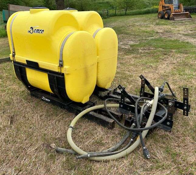 Demco Saddle Tanks (2) — 250 Gallon w/ Brackets