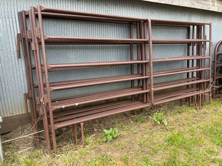 (7) Steel Portable Steel Cattle Panels  - Selling 7 x Money