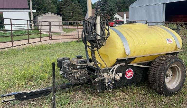 Big John Equipment 125 Gallon Pull Type Sprayer with Kohler 7HP Engine