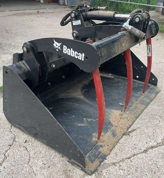 Bobcat 44” Grapple Bucket