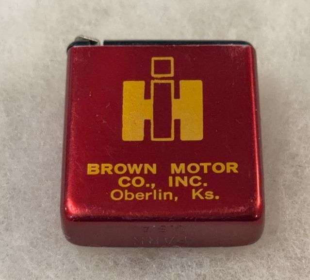 "Brown Motor Co. - Oberlin, KS" - International Harvester Tape Measure