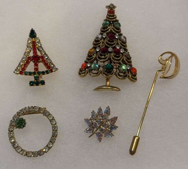 Ladies Christmas Pins & More