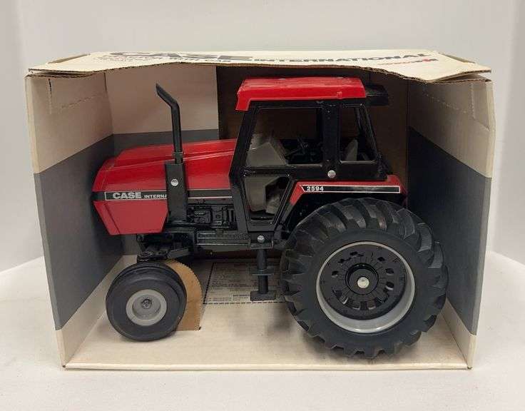 Case International 2594 Tractor – Ertl 1/16 Scale