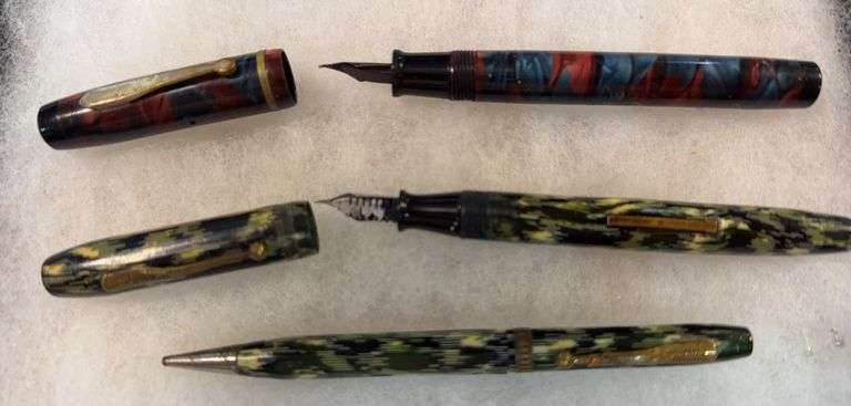 Vintage Fountain Pens & Mechanical Pencil