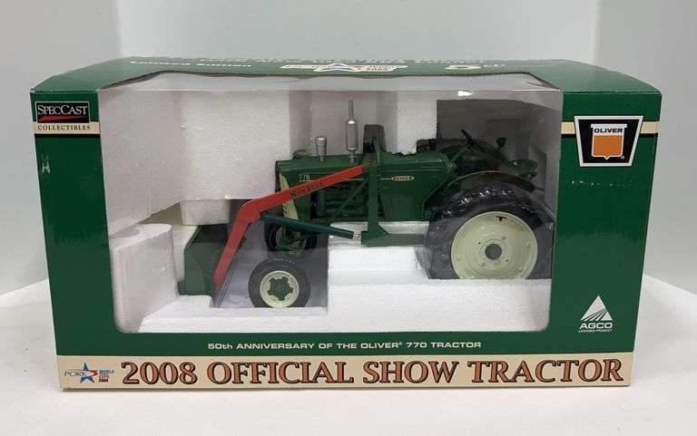Oliver 770 With New Idea 504 Loader – SpecCast 1/16 Scale Official Show Tractor
