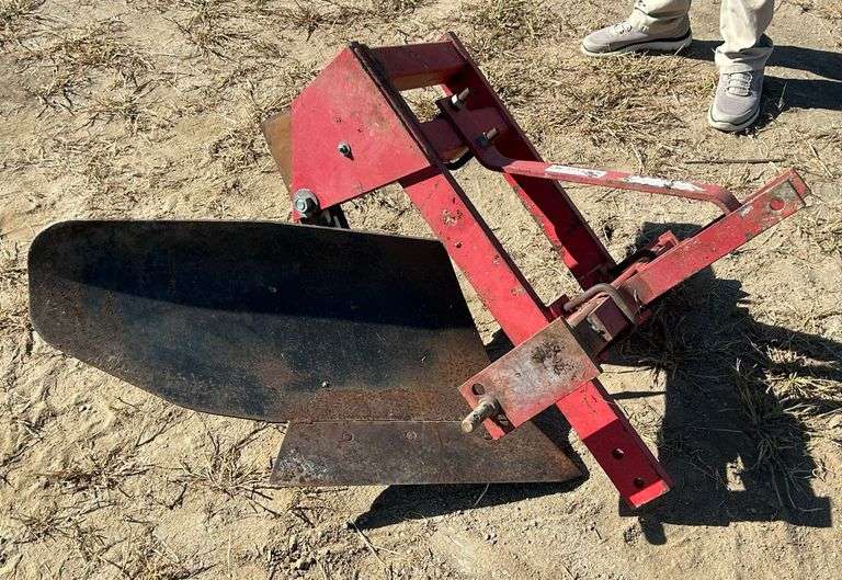 Wallace 3 PT One Bottom Plow