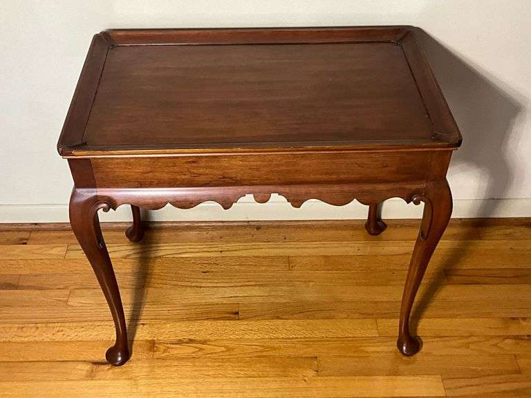 Virginia Galleries Furniture by Henkel Harris Queen Anne Style Tea Table, Measures 29.5” x 18” x 26.