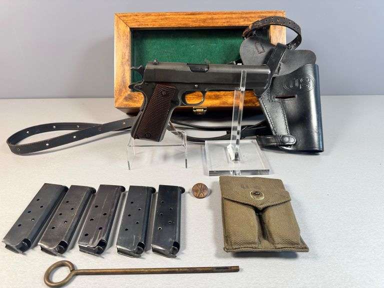 Highly Collectible Colt M1911 A1 U.S. Army Dated 1913 with Accessories