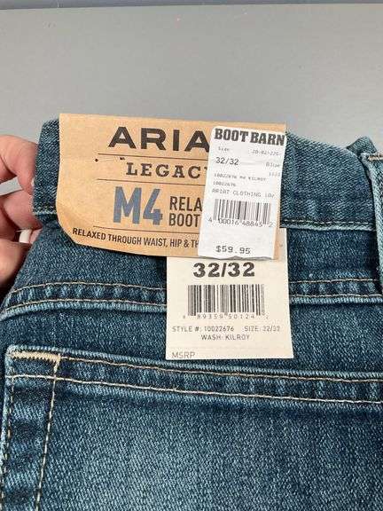 Ariat Legacy M4 Relaxed Boot Cut Jeans, Size 32×32