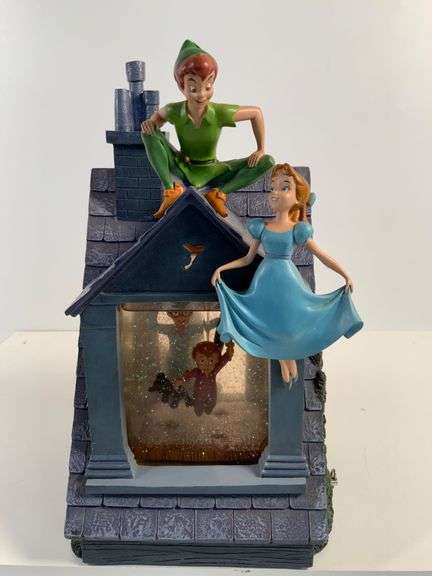 Disney Peter Pan and Wendy Light-Up Musical Rooftop Scene