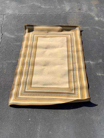 Oriental Weavers Accent Rug, 61 x 90 Inches, Beige and Brown Tones