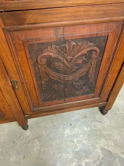 Two-Piece Wooden Sideboard With Mirrored Hutch and Carved Panel Doors