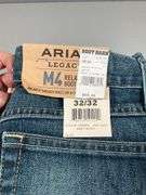 Ariat Legacy M4 Relaxed Boot Cut Jeans, Size 32×32