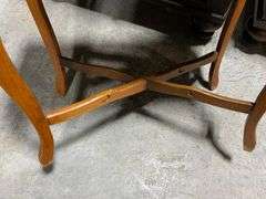 Lightweight Wooden Accent Table with Inlaid Top and Cabriole Legs