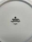 Mikasa Fine China Dinner Service for Eight, ‘Melbourne’ Pattern