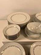 Mikasa Fine China Dinner Service for Eight, ‘Melbourne’ Pattern
