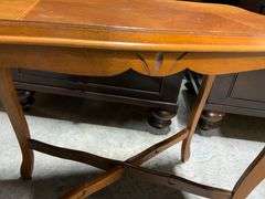 Lightweight Wooden Accent Table with Inlaid Top and Cabriole Legs
