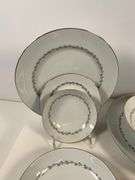 Mikasa Fine China Dinner Service for Eight, ‘Melbourne’ Pattern