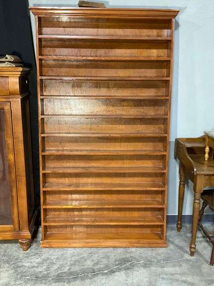 Wooden Multi-Shelf Display Unit with 12 Shelves and Crown Molding