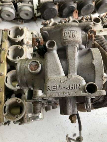 Motorcycle Carburetors and Intake Components