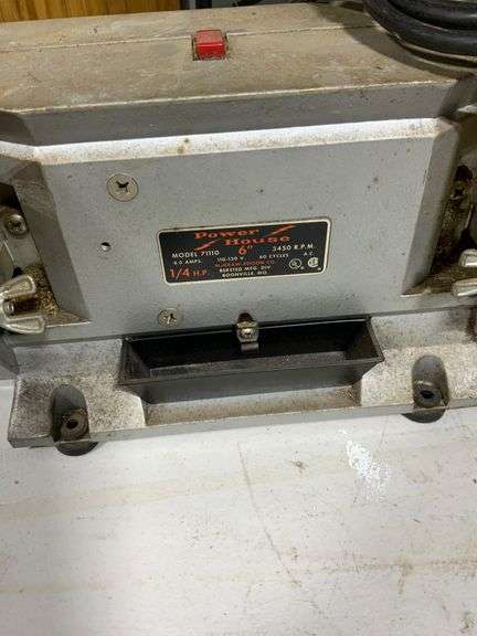 Powerhouse Model 71110 Bench Grinder with Dual Grinding Shields