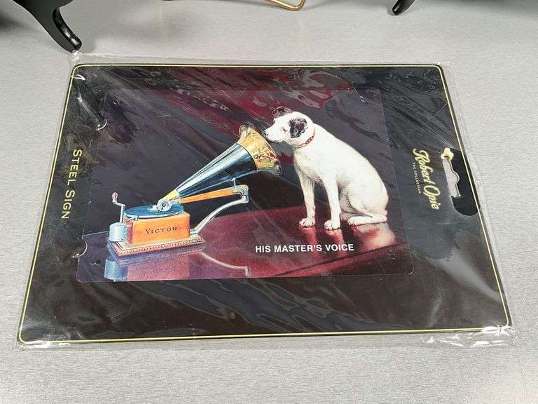 ‘His Master’s Voice’ Metal Signs Featuring Nipper