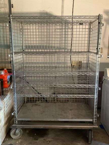 Eagle Metal Wire Shelving Unit with Casters