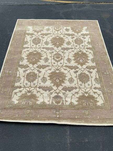 8′ x 10′ Handmade Tufted Rug from India