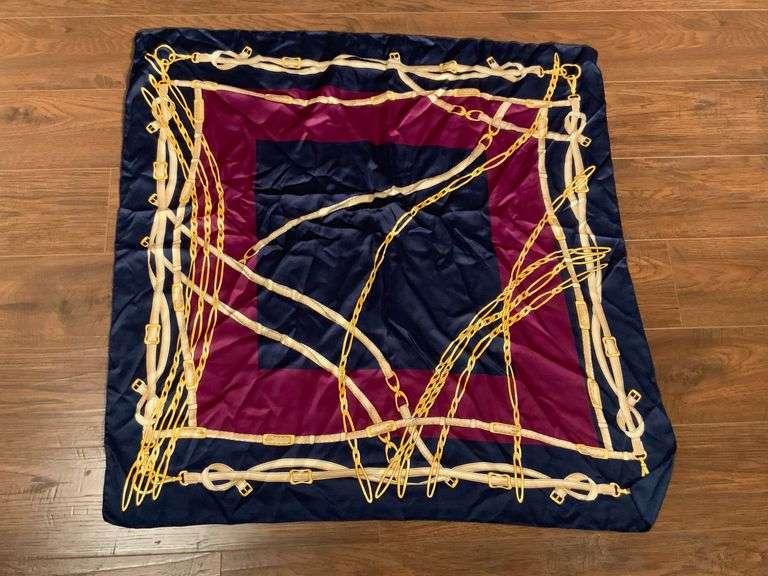 Square Scarf with Belt and Chain Print Design
