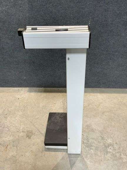 Detecto Portable Physician Scale