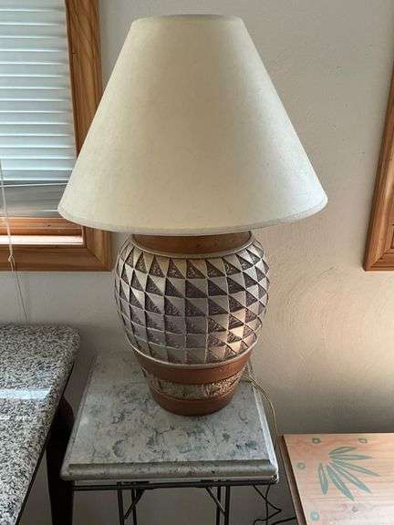 Ceramic Table Lamp With Geometric Pattern and Tapered Shade