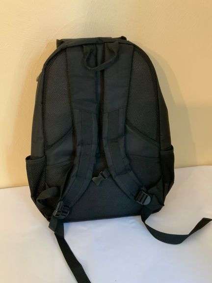CTA Universal Heavy-Duty Gaming Backpack for Console Transport