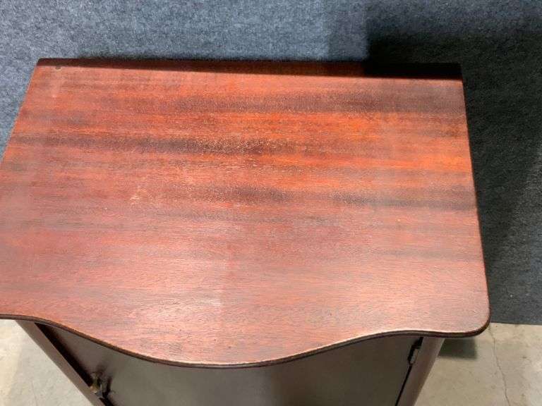Larkin 1920s Mahogany-Finished Wooden Music Cabinet with Curved Legs and Single Door
