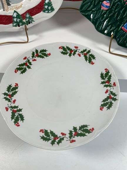 Holiday-Themed Ceramic Serving Pieces