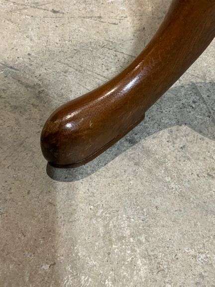 Wooden Smoking Pipe Stand With Ashtray and Drawers