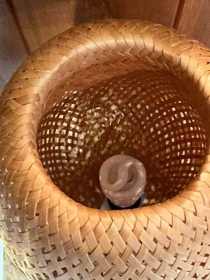 Woven Rattan Table Lamp with Wooden Base