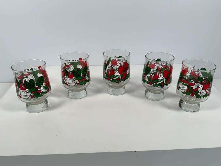 5 Holiday-Themed Glass Tumblers with Decorative Prints