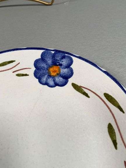 Furio Home 8-Inch Ceramic Plates with Floral Design