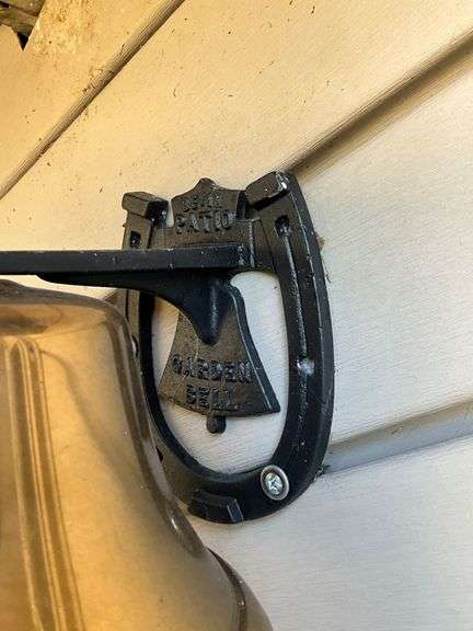 Bevin Patio Garden Bell with Brass Bell and Black Mounting Bracket, 5” Tall
