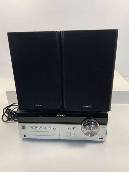 Sony CMT-SBT100 Home Audio System with Speakers
