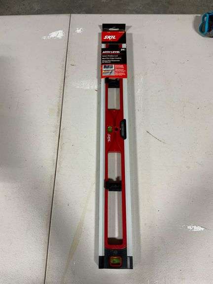Skil Accu-Level 24-Inch Picture Hanging Level