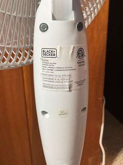 Black+Decker Stand Fan with Remote Control