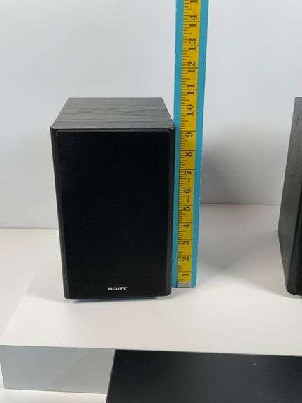 Sony CMT-SBT100 Home Audio System with Speakers