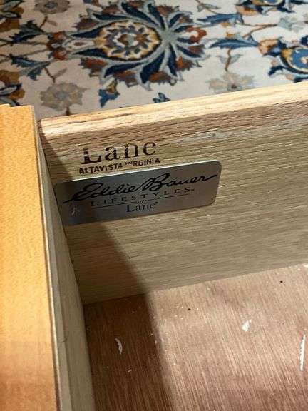 Lane Eddie Bauer Lifestyles Coffee Table With Glass and Wood Design
