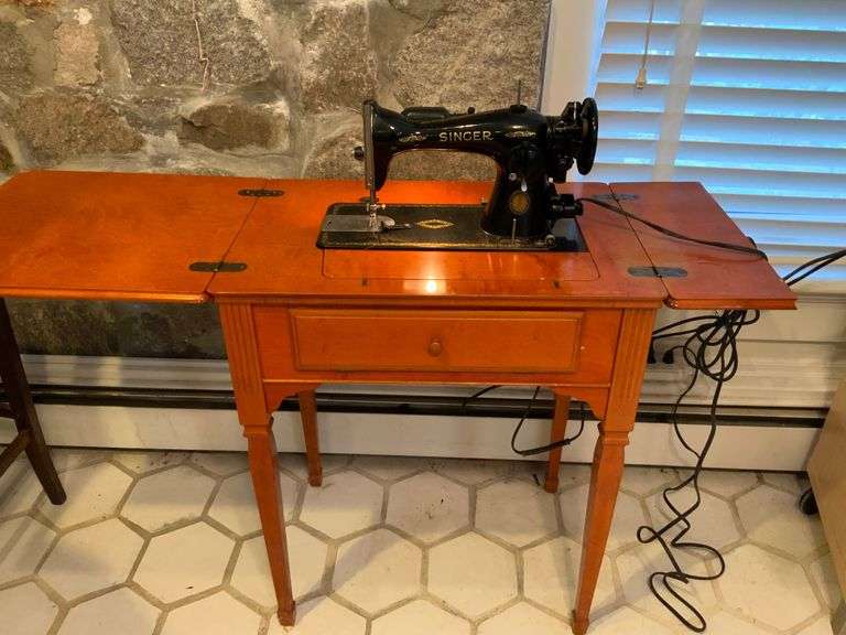 Singer Sewing Machine with Wooden Cabinet