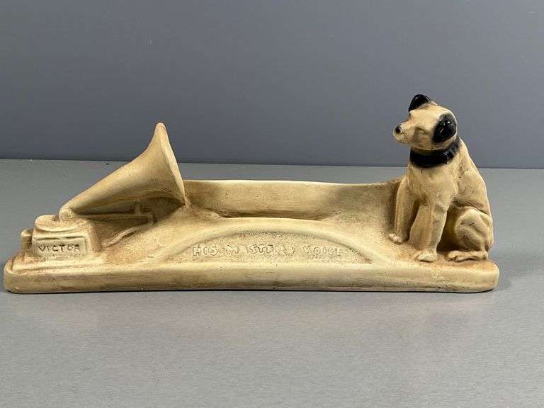 Victor Statuette Featuring Dog and Gramophone