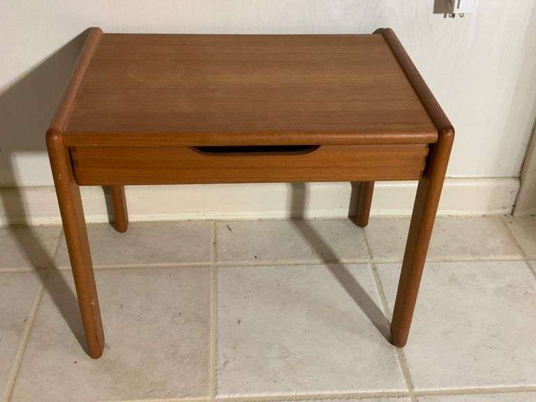 Wooden Side Table With Drawer