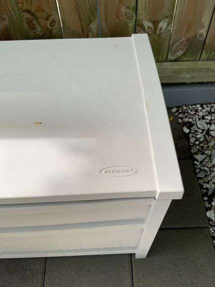 Suncast Outdoor Storage Deck Box in White