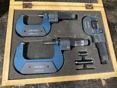 Cen-Tech Micrometer Set in Wooden Storage Case