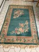 Floral Design Area Rug With Fringe